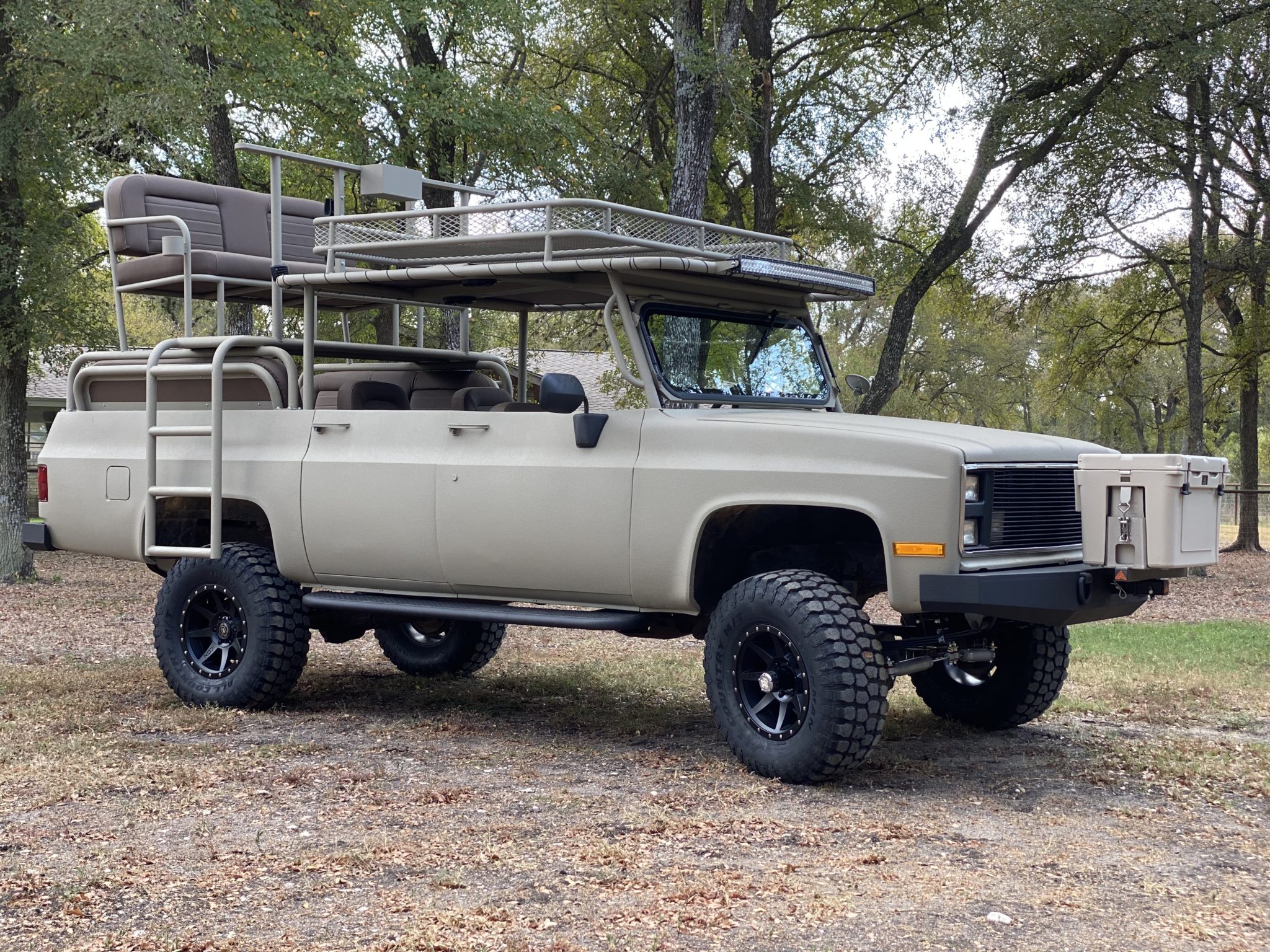 Hunting Truck - Twilight Metalworks | Custom Hunting Rigs, Jeeps ...